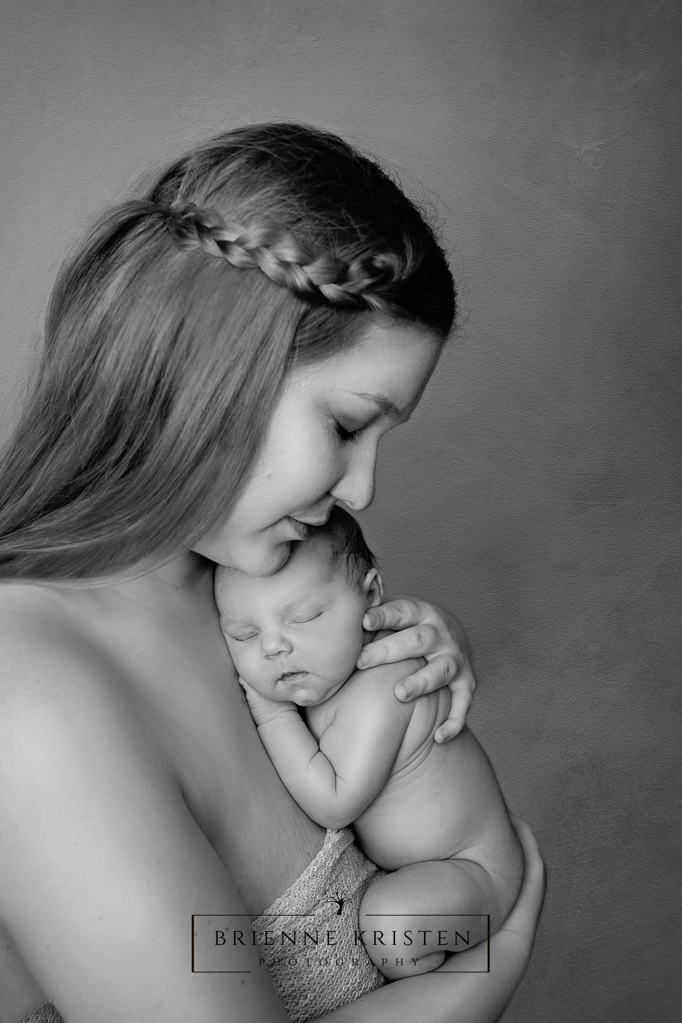 family mini session newborn studio  Photography