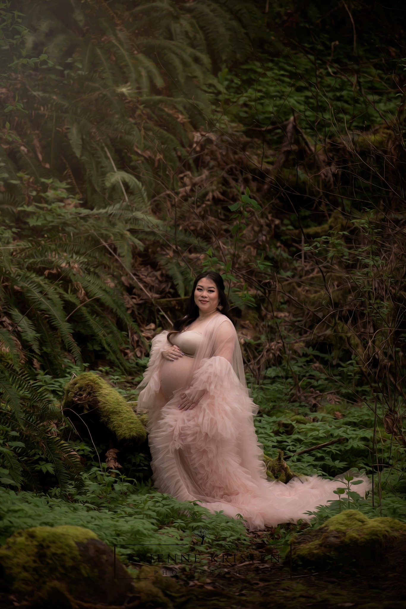 maternity outdoors Uncategorized  Photography