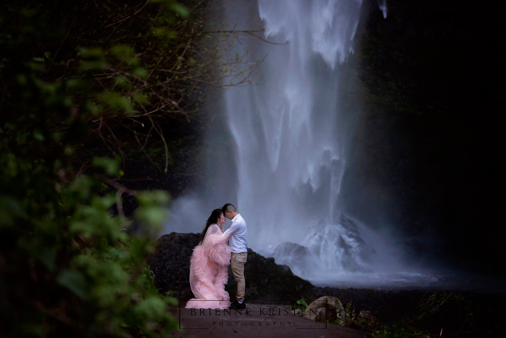 maternity outdoors Uncategorized  Photography